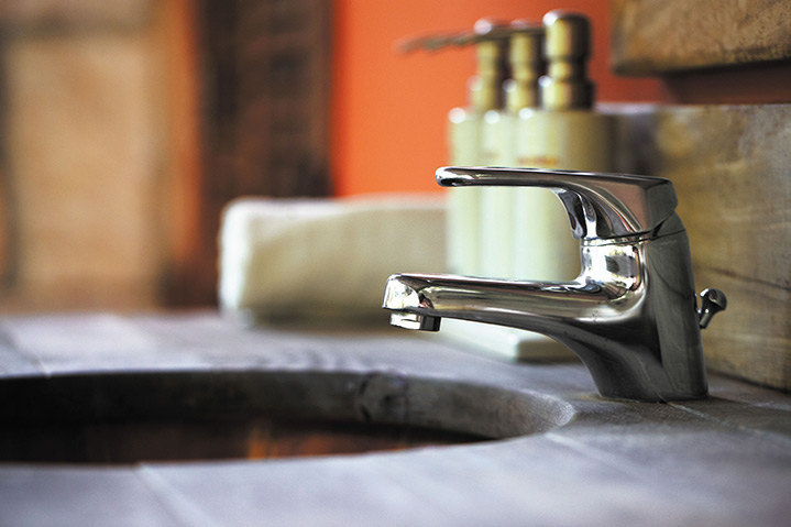 A2B Plumbers are able to fix any leaking taps you may have in Mill Hill. 